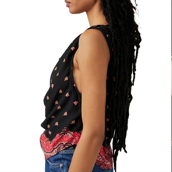 Free People Silas Casual Cowl Neck  Floral Printed Tank Sleeveless Black Combo S - Picture 3 of 6